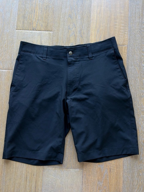 Callaway Other - Callaway Black Golf Shorts — 32 waist